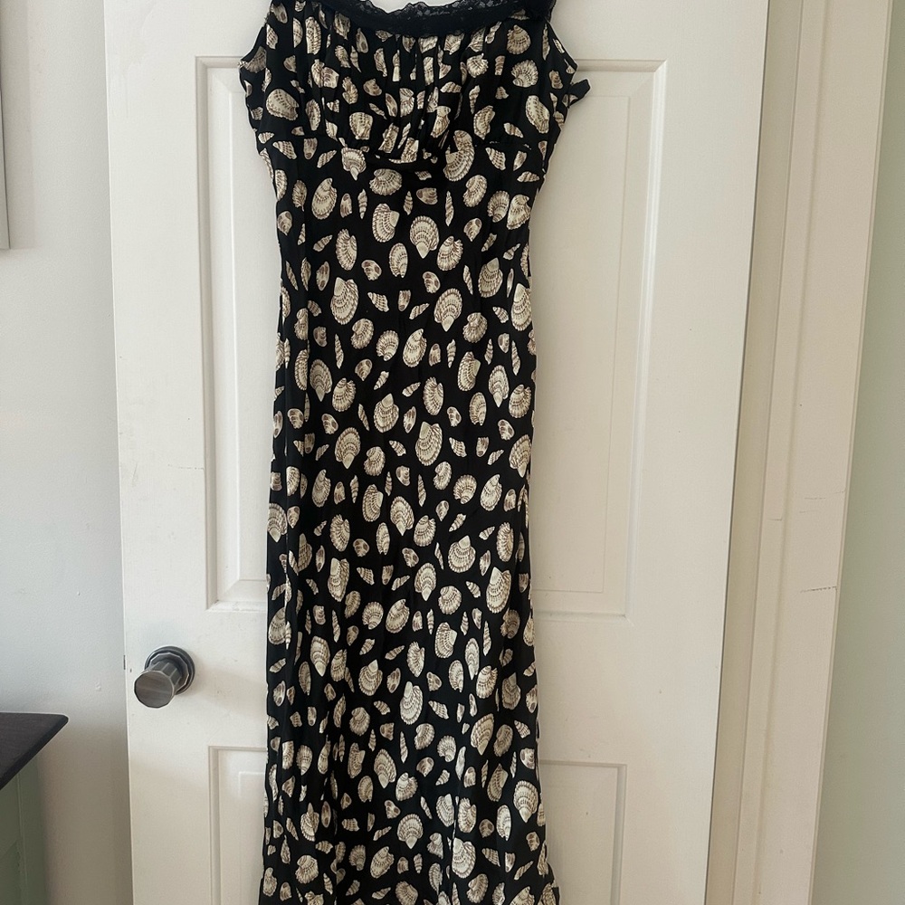 Ciao Lucia Shell Dress